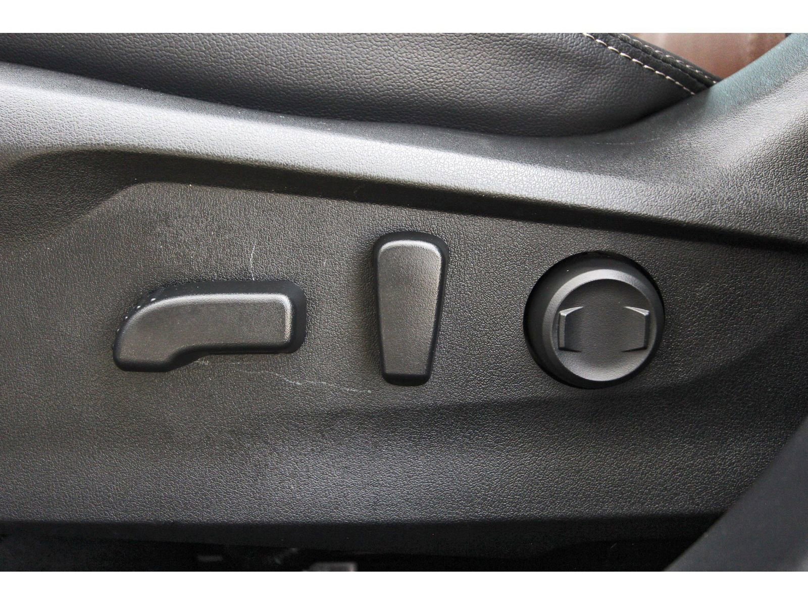 Used 2023 Subaru Forester Touring w/ Popular Package #3 AWD/4WD image 30