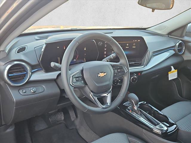 New 2026 Chevrolet Trax LT w/ Driver Confidence Package image 3