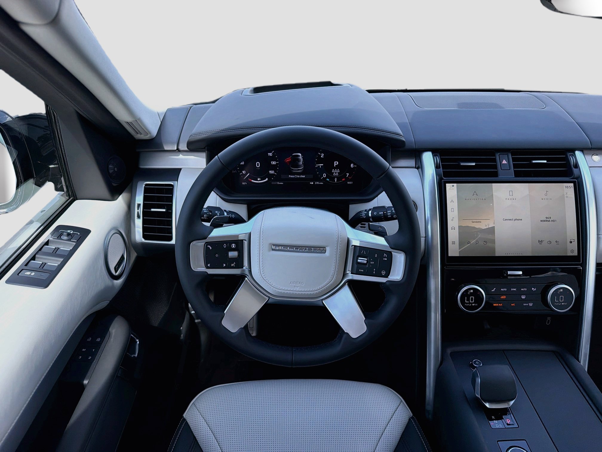 New 2026 Land Rover Discovery Limited Edition AWD/4WD image 18