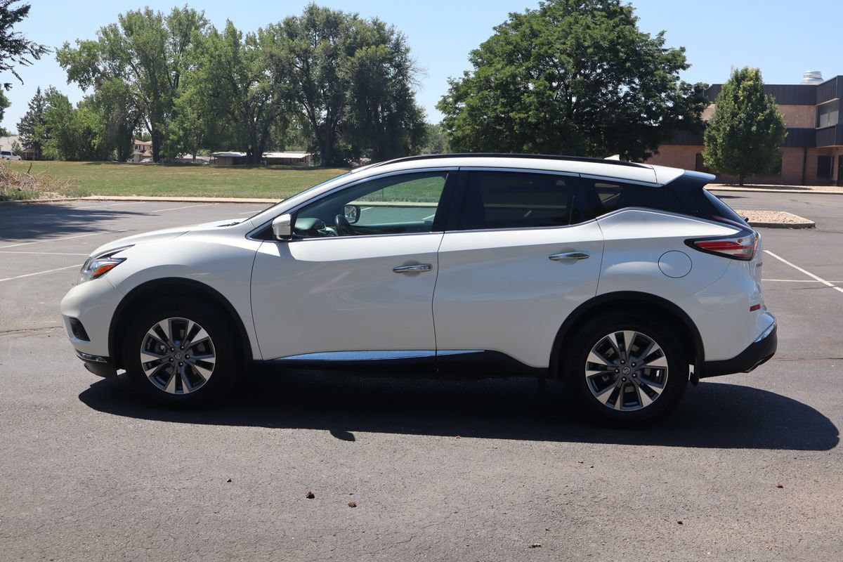 Used 2015 Nissan Murano SV w/ Premium Package AWD/4WD image 9