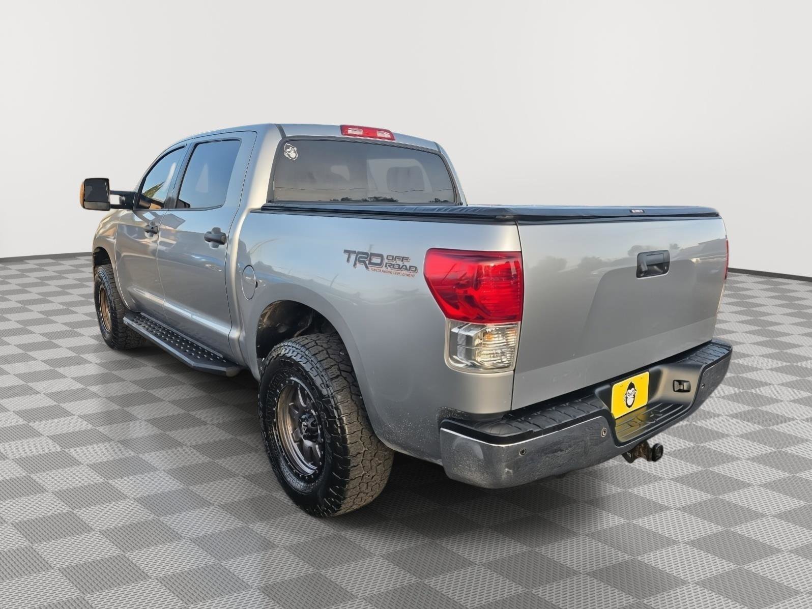 Used 2012 Toyota Tundra SR5 AWD/4WD image 6