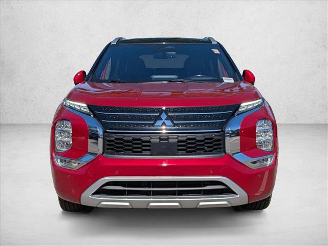 Used 2023 Mitsubishi Outlander SEL image 2