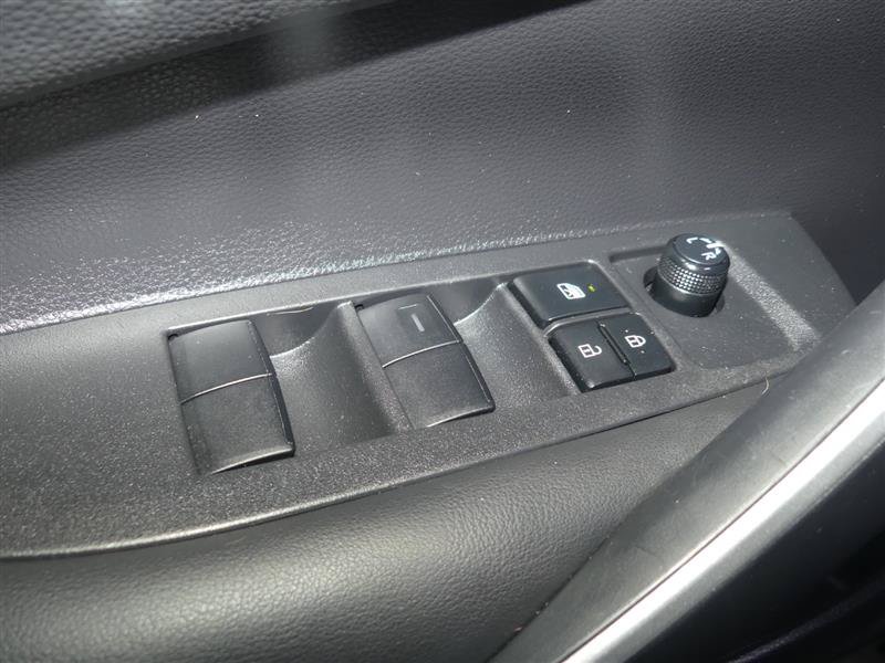 Used 2022 Toyota Corolla SE FWD image 19