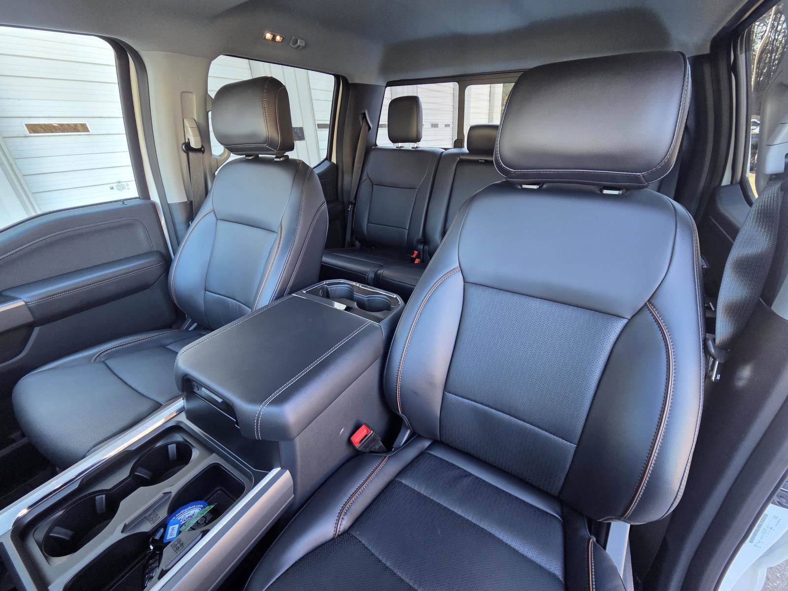 Used 2025 Ford F350 Lariat w/ Lariat Ultimate Package AWD/4WD image 15