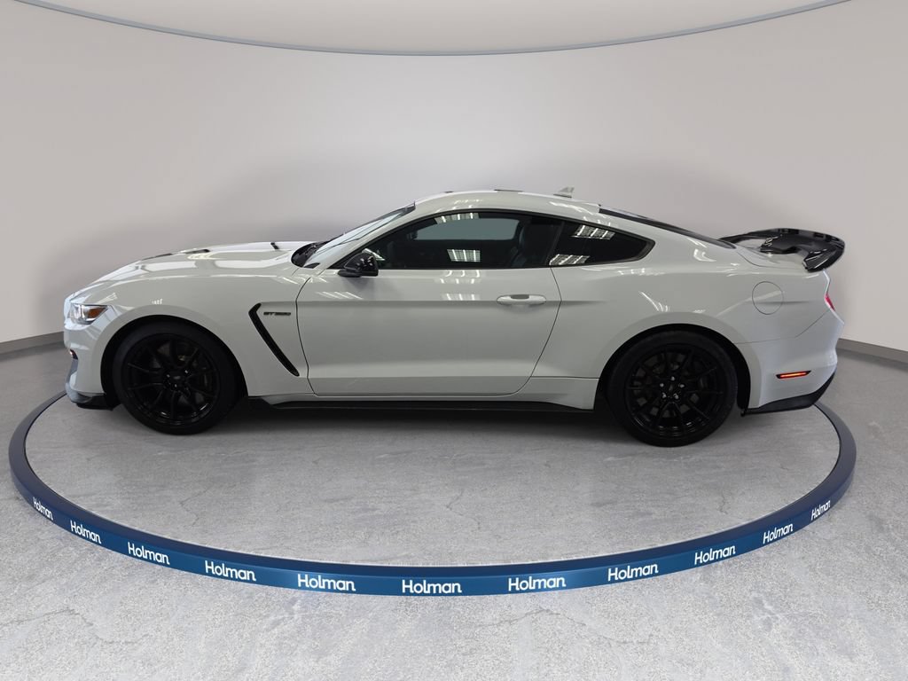 Certified 2020 Ford Mustang Shelby GT350 w/ Technology Package RWD image 8