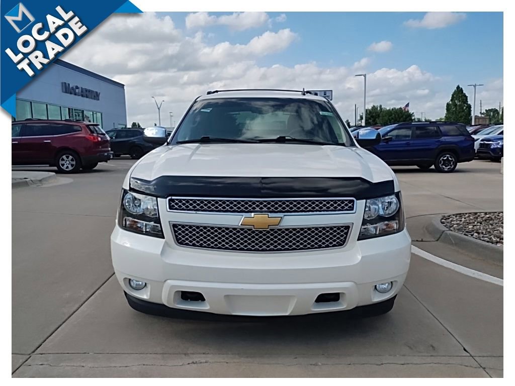 Used 2013 Chevrolet Avalanche LTZ AWD/4WD image 2