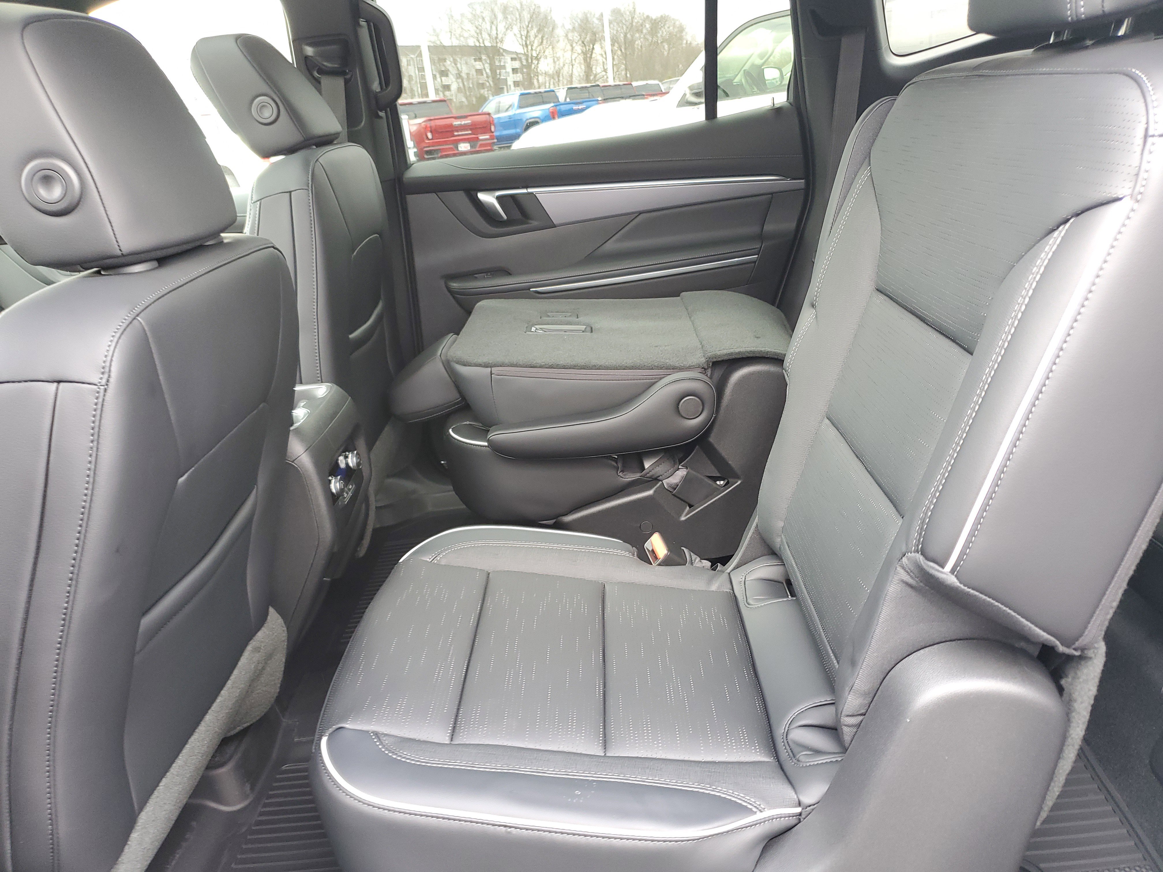 New 2026 Buick Enclave Sport Touring w/ Power Package image 32