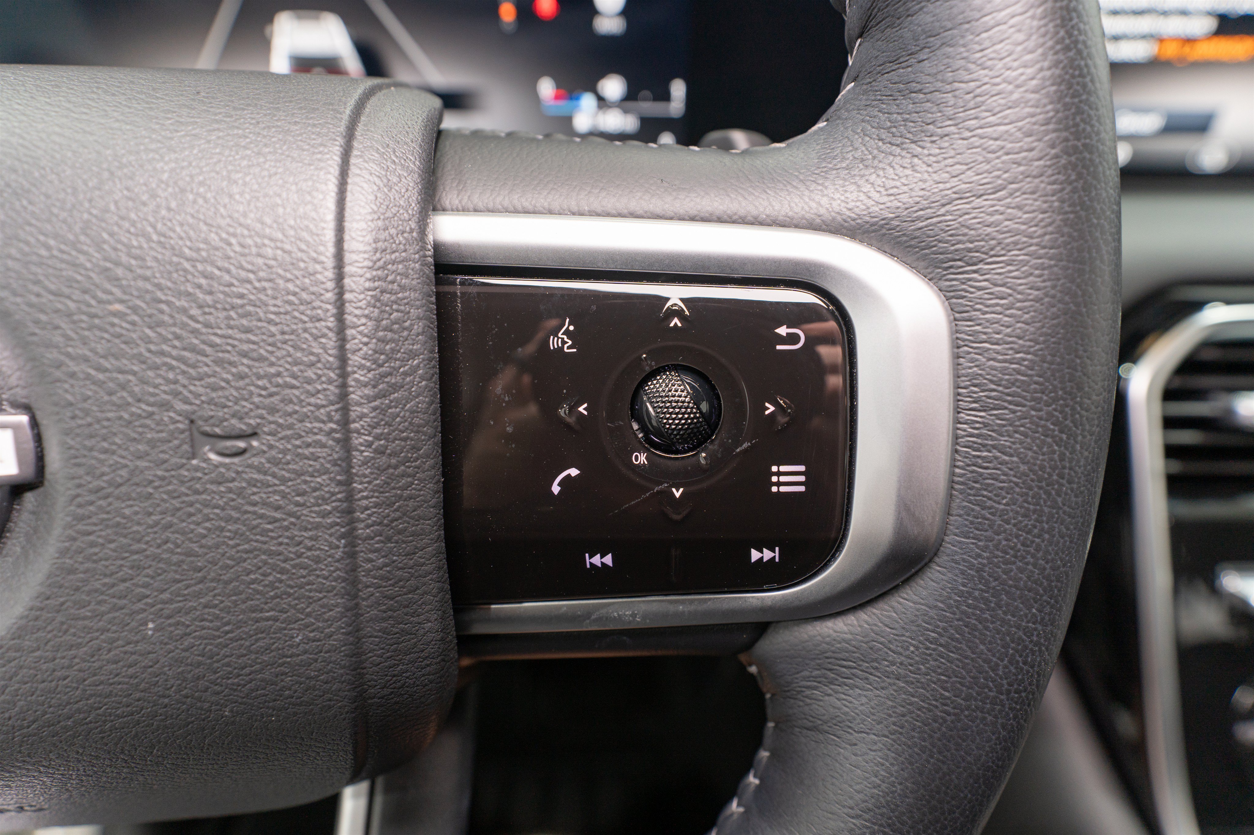 Used 2026 Nissan Armada SV AWD/4WD image 24