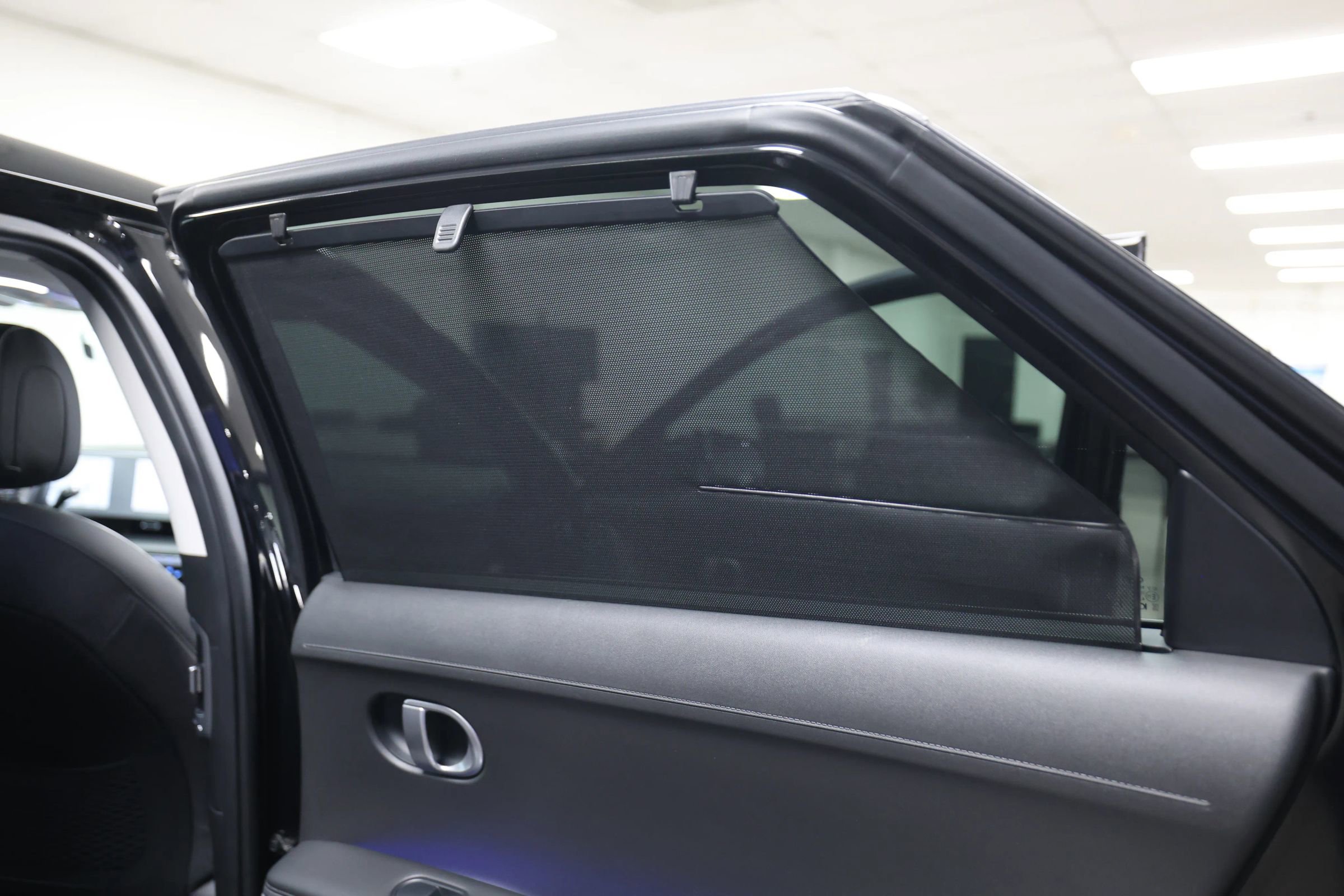 Used 2024 Hyundai Ioniq 5 Limited image 42