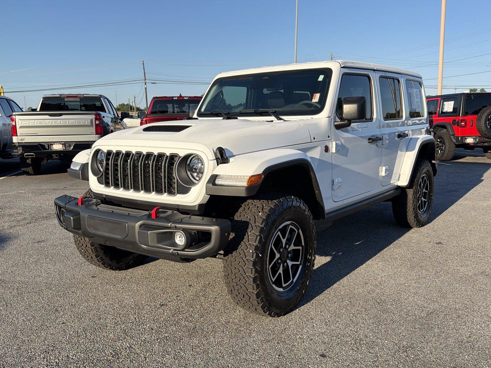 Used 2026 Jeep Wrangler Unlimited Rubicon AWD/4WD image 2