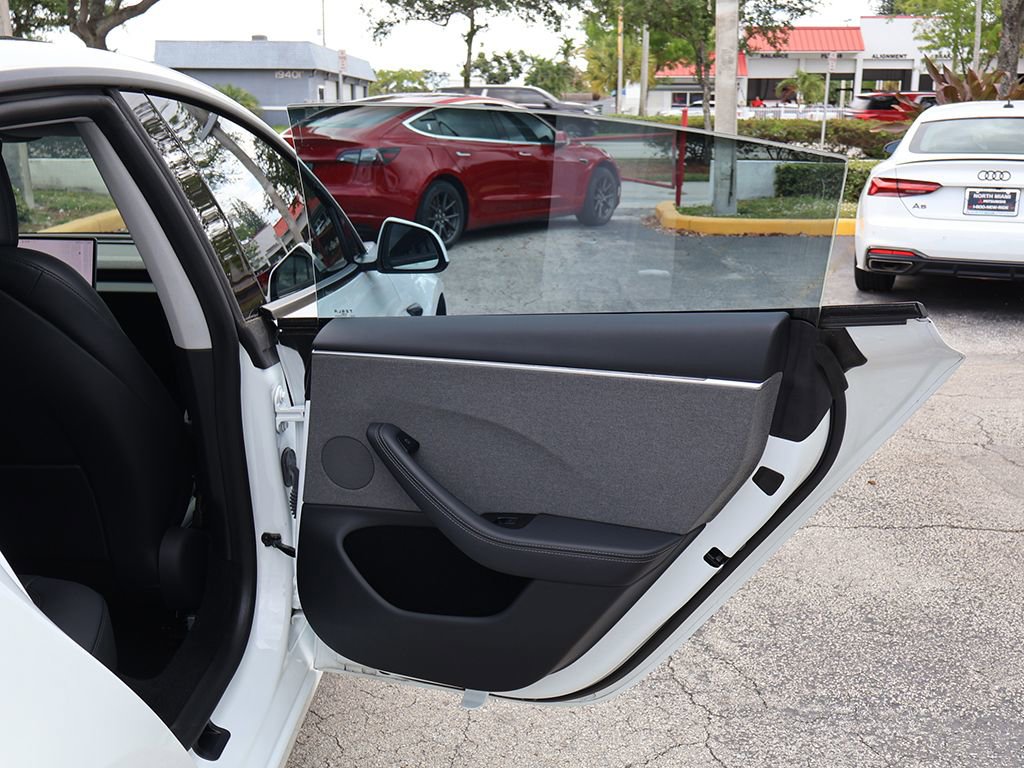 Used 2024 Tesla Model 3 Standard Range RWD image 30