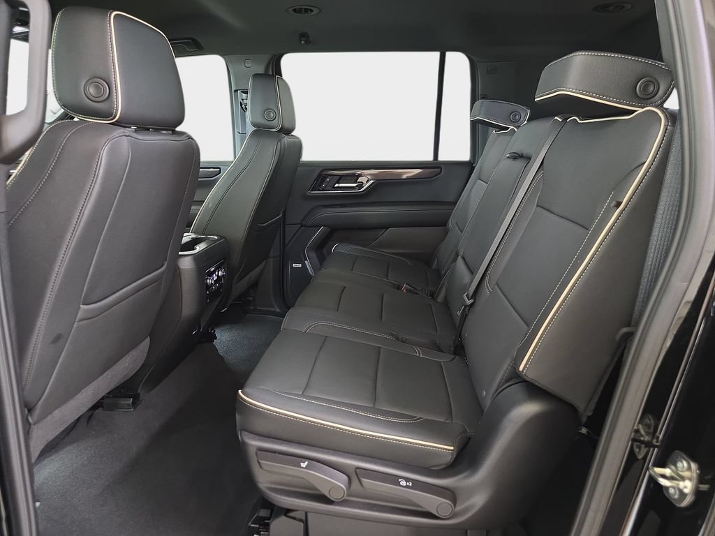 Used 2026 GMC Yukon XL Elevation RWD image 14