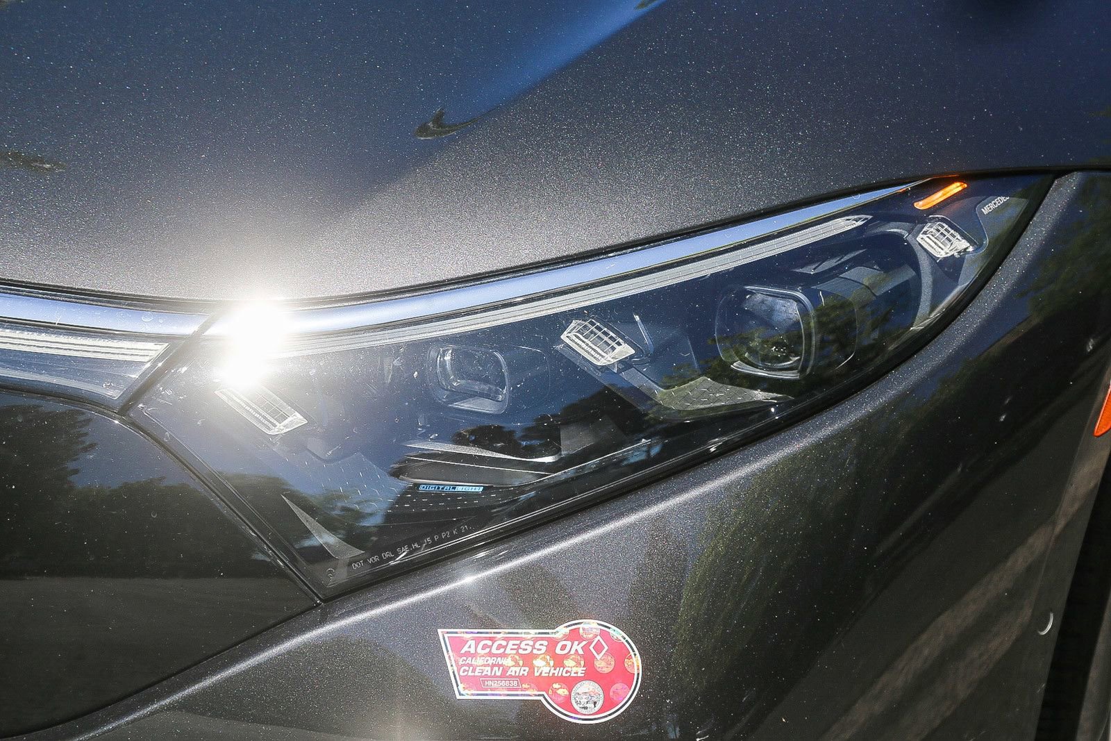 Certified 2023 Mercedes-Benz EQS 580 4MATIC Sedan image 7