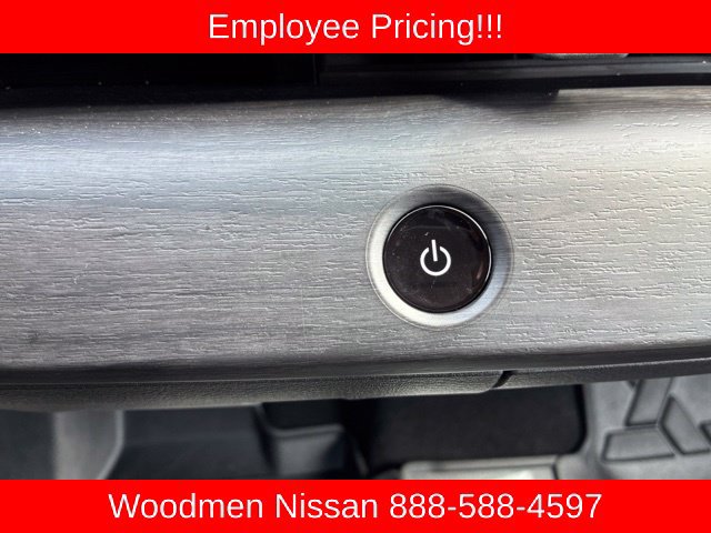 Used 2025 Nissan Ariya AWD image 34