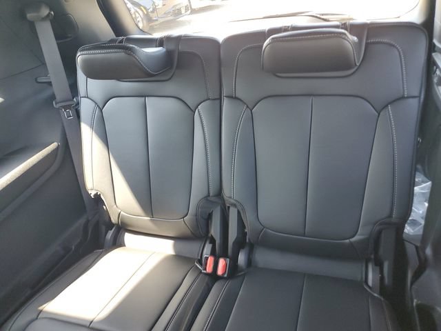 New 2026 Jeep Grand Cherokee L Limited w/ Limited Altitude Package AWD/4WD image 11