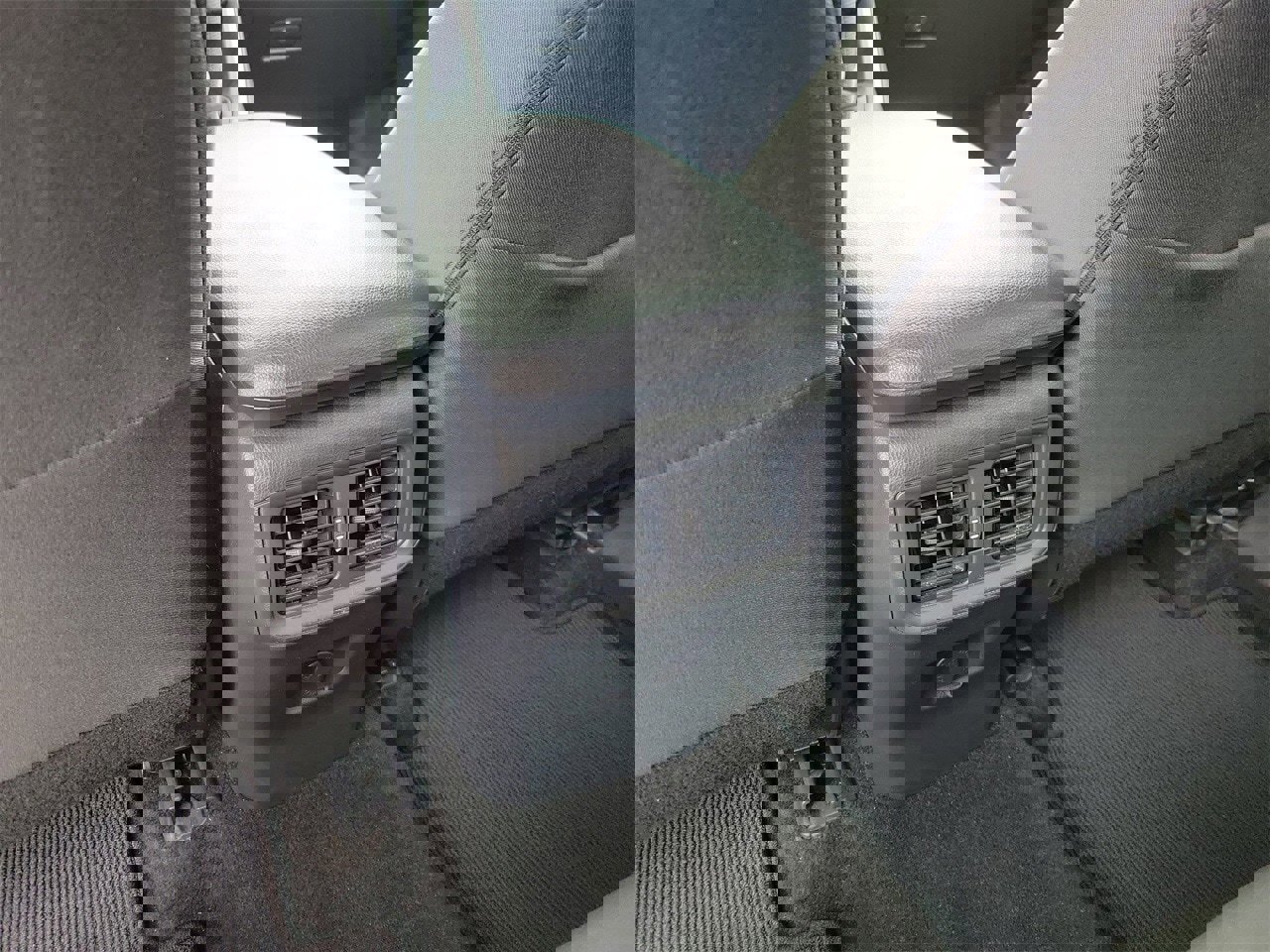 Used 2025 Toyota RAV4 LE image 11