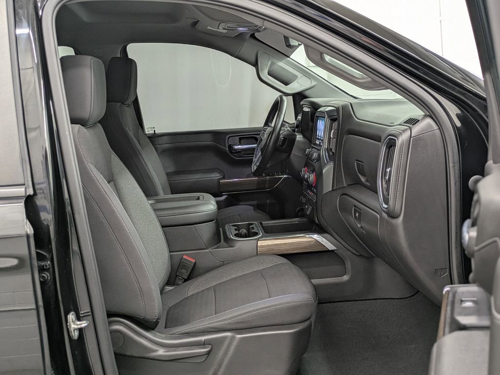 Used 2021 Chevrolet Silverado 1500 LT Trail Boss AWD/4WD image 16