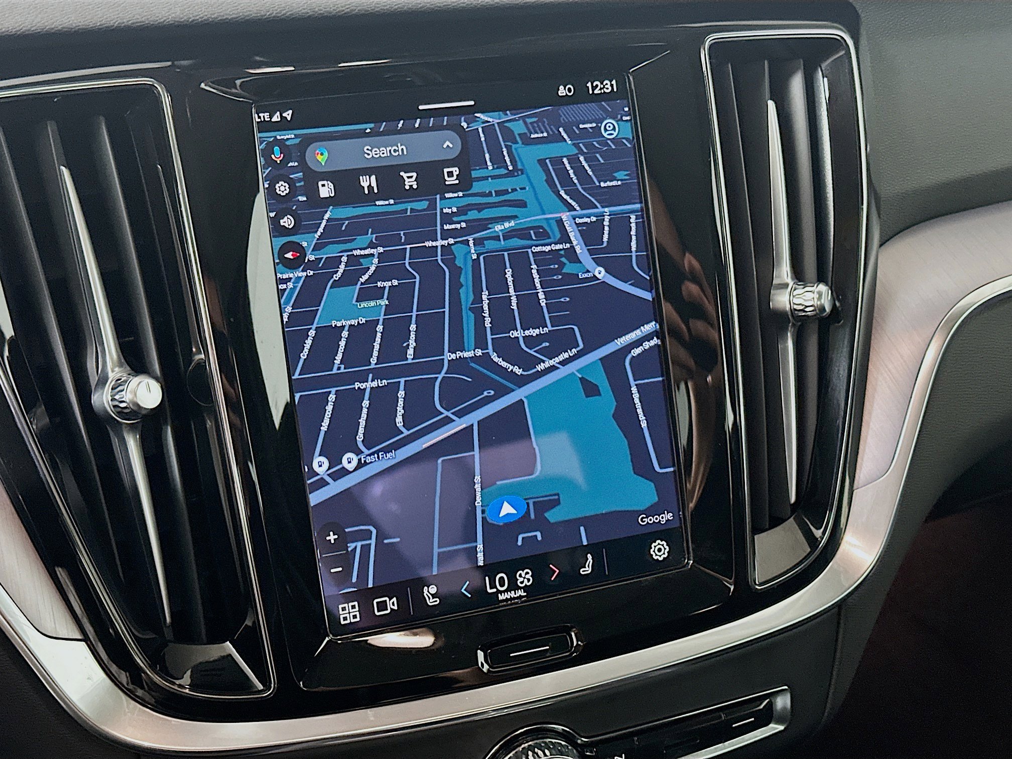 Used 2025 Volvo S60 B5 Core image 22