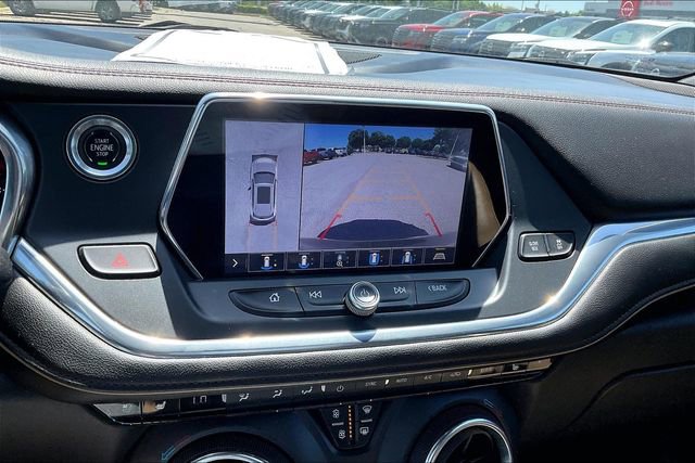 Used 2019 Chevrolet Blazer Premier w/ Driver Confidence II Package FWD image 19