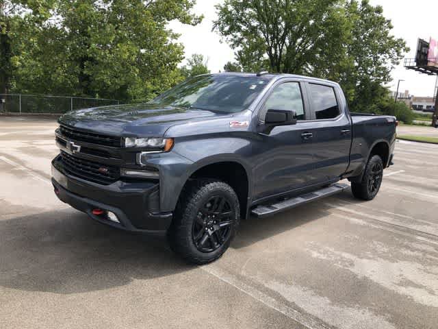 Used 2022 Chevrolet Silverado 1500 LT Trail Boss w/ Convenience Package II AWD/4WD image 2