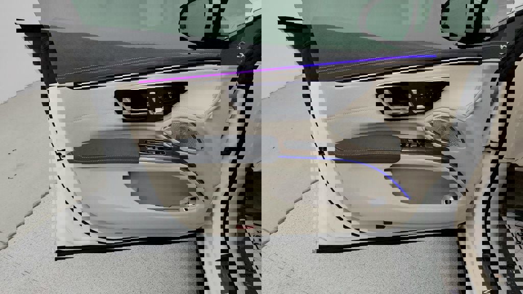 Used 2023 Mercedes-Benz EQS 450+ EQS 450+ Sedan with Active Amb image 11