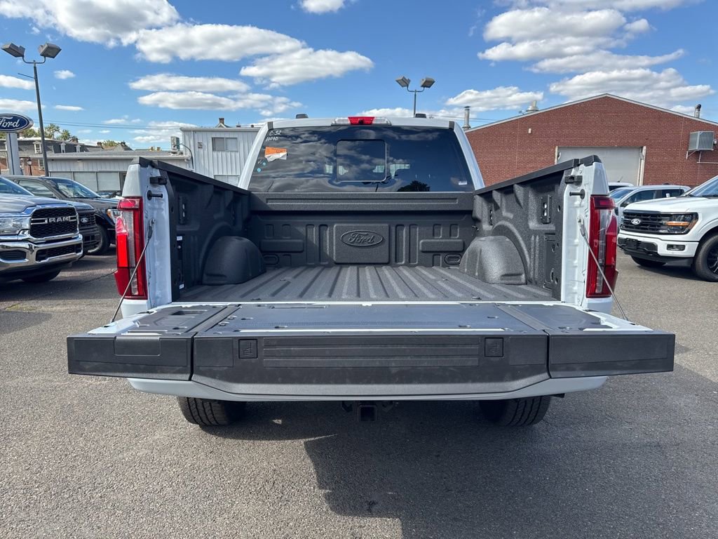 New 2025 Ford F150 Platinum image 4