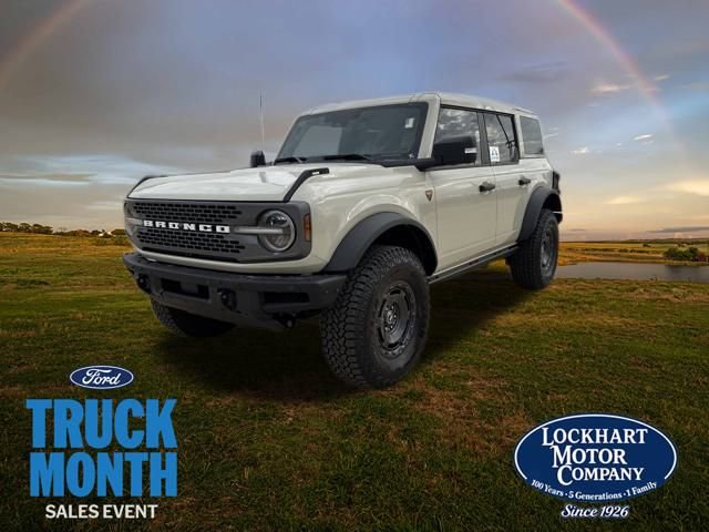 New 2025 Ford Bronco Badlands video 3