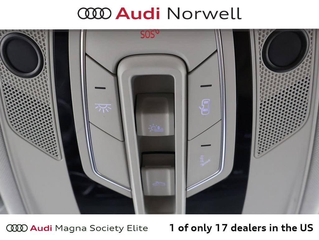 Used 2023 Audi Q7 3.0T Prestige AWD/4WD image 9