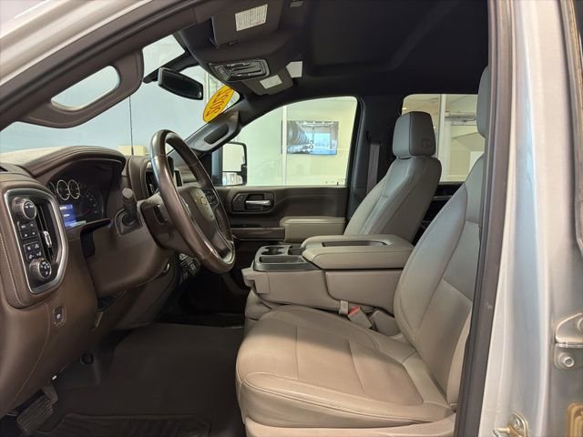 Used 2022 Chevrolet Silverado 2500 LTZ w/ Gooseneck/5TH Wheel Package image 15