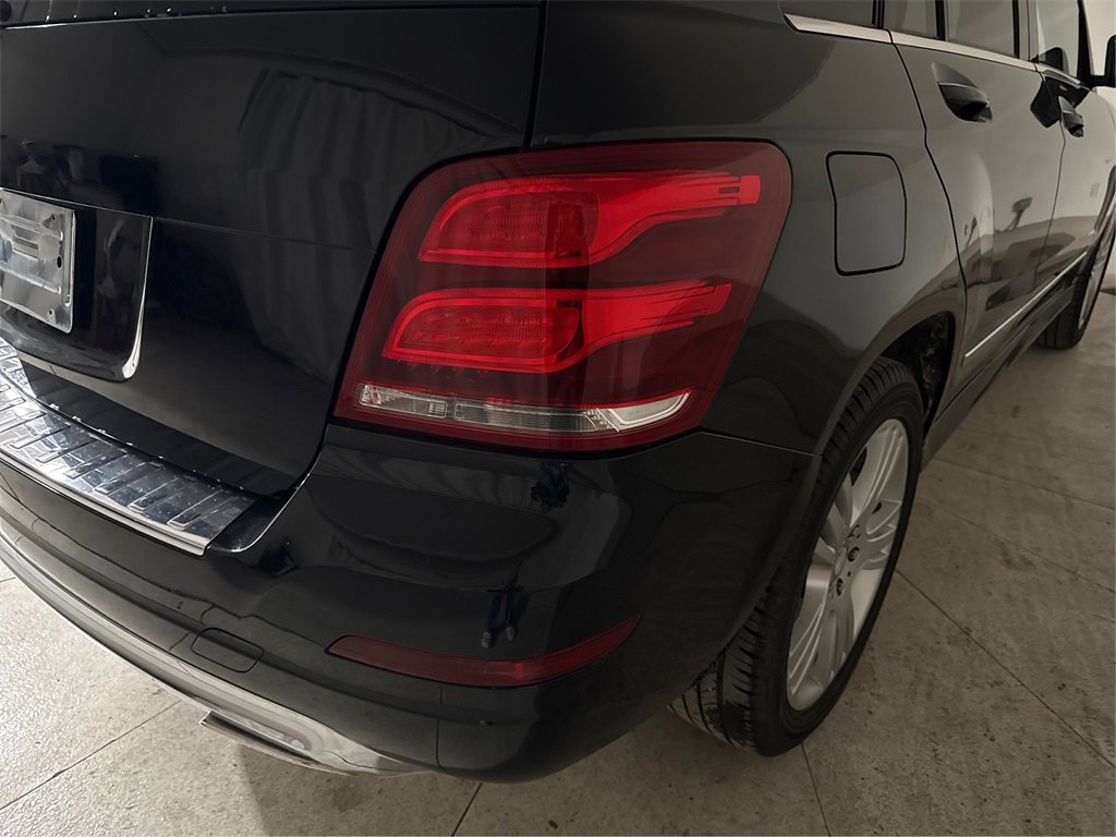 Used 2015 Mercedes-Benz GLK 350 2WD image 19