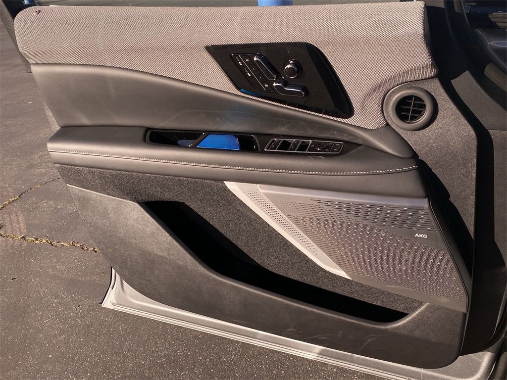 New 2026 Cadillac Optiq Sport 2 image 23