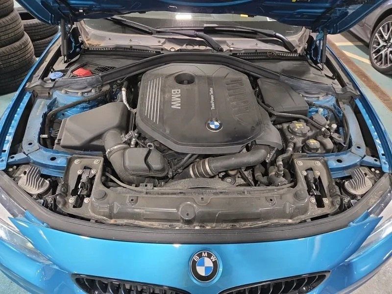Used 2019 BMW 440i xDrive Coupe w/ M Sport Package AWD/4WD image 9