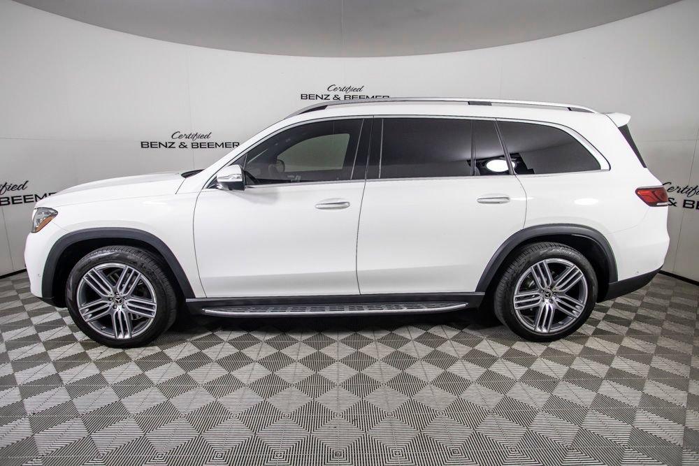 Used 2022 Mercedes-Benz GLS 450 4MATIC image 11