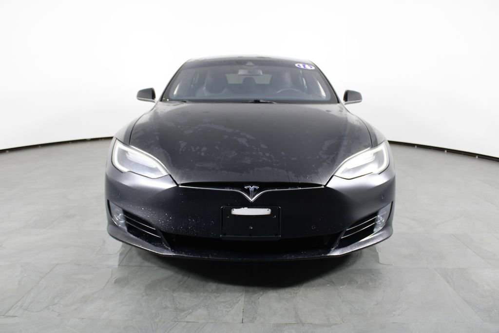 Used 2016 Tesla Model S 70 image 13