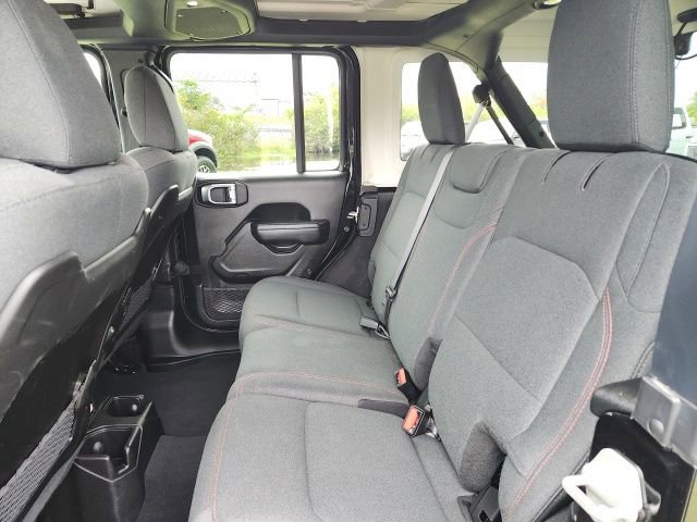 Used 2024 Jeep Wrangler Unlimited Rubicon image 18