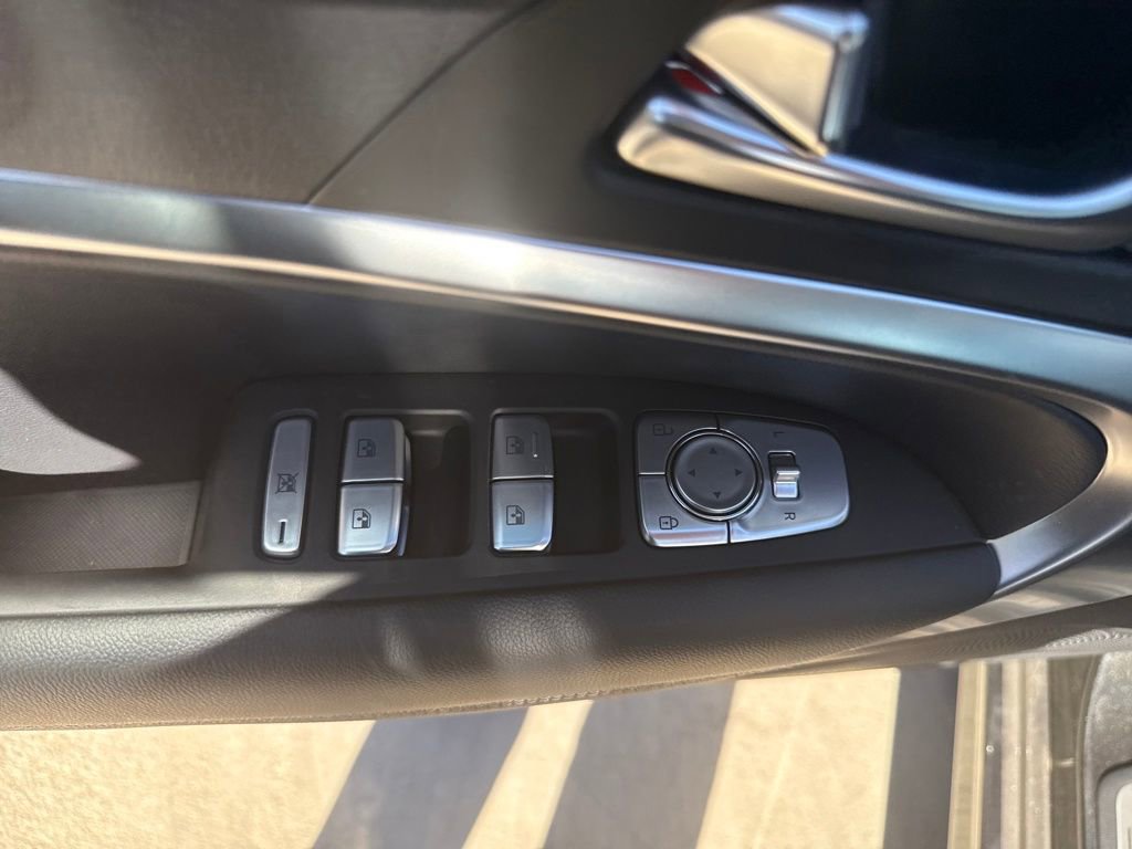 New 2026 Genesis G70 2.5T image 17