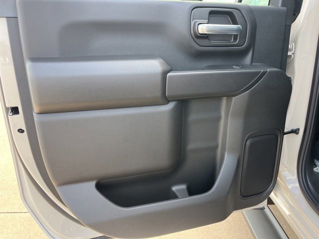New 2026 Chevrolet Silverado 2500 Custom w/ Custom Value Package image 38