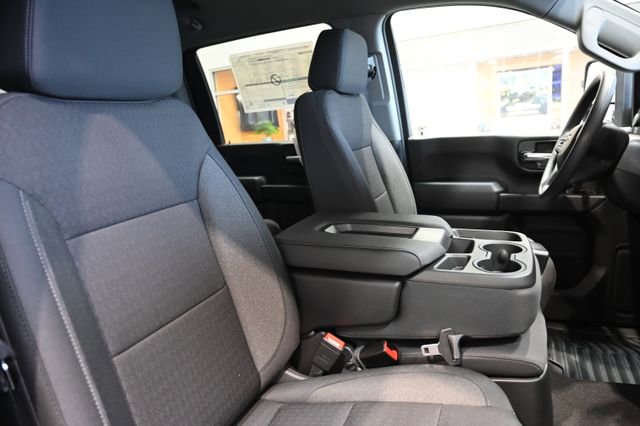 New 2026 Chevrolet Silverado 2500 Custom w/ Custom Value Package AWD/4WD image 11