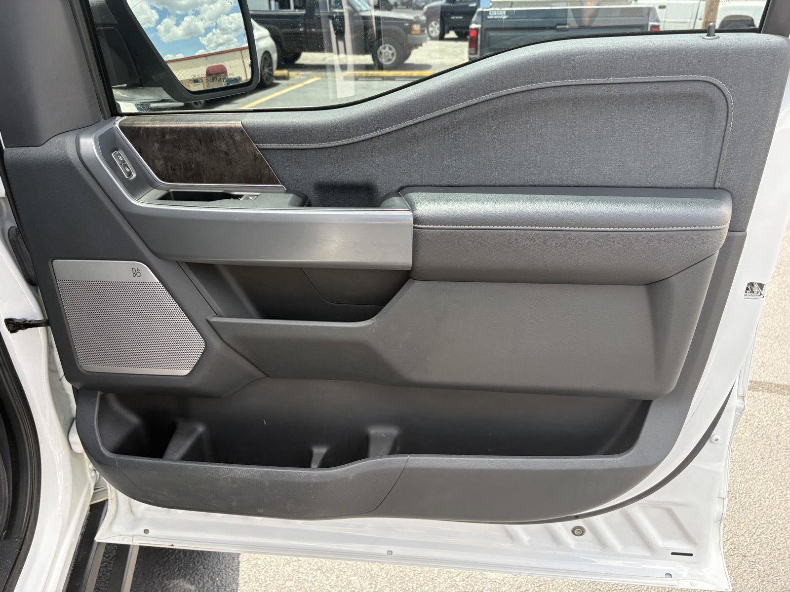 Used 2021 Ford F150 Lariat AWD/4WD image 16