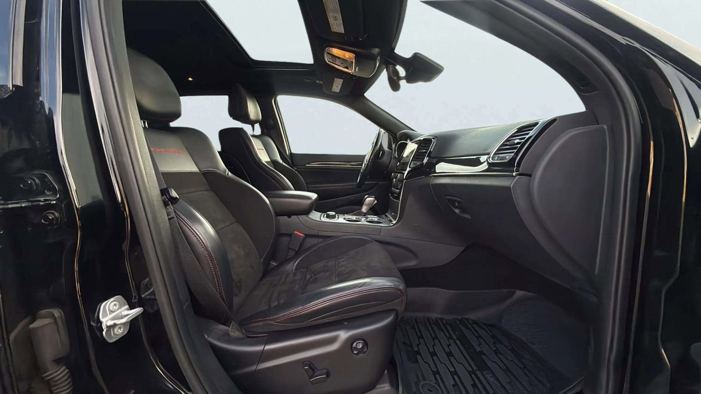 Used 2019 Jeep Grand Cherokee Trailhawk image 15