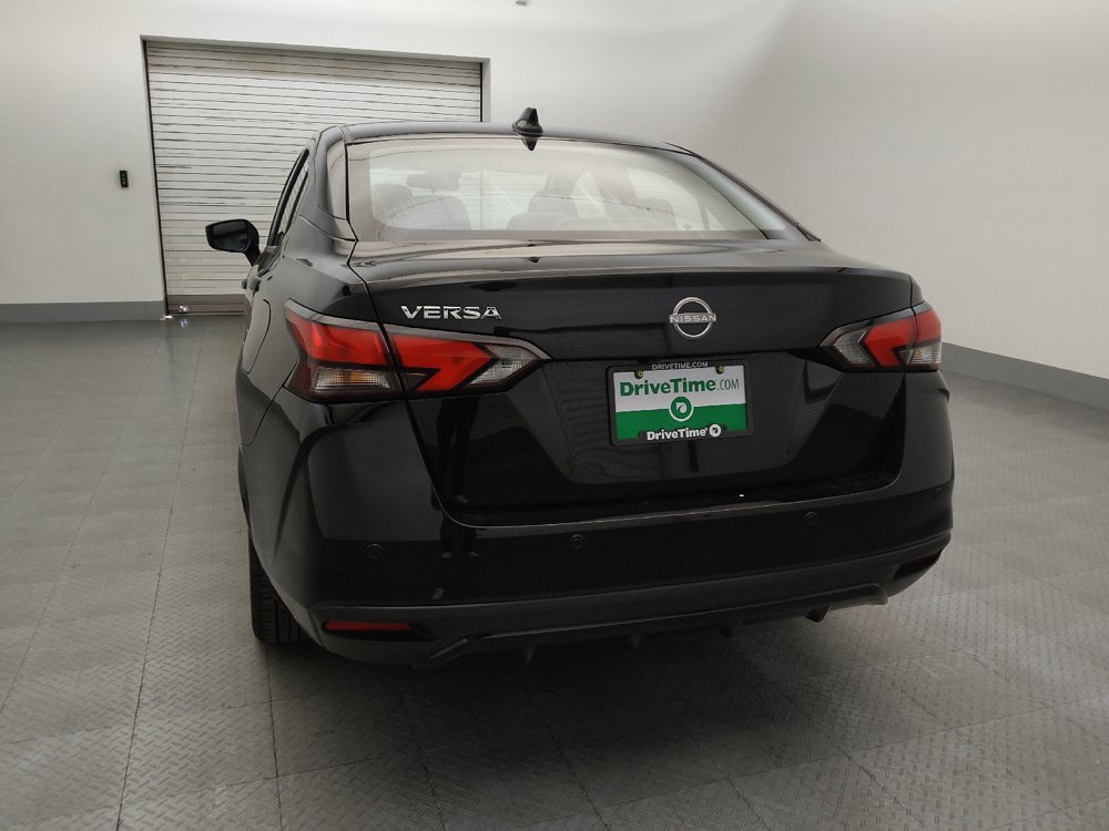 Used 2025 Nissan Versa SV FWD image 6