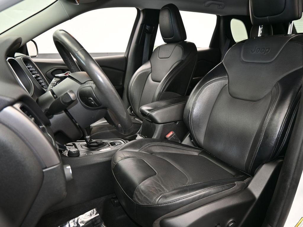 Used 2022 Jeep Cherokee Latitude Lux image 10