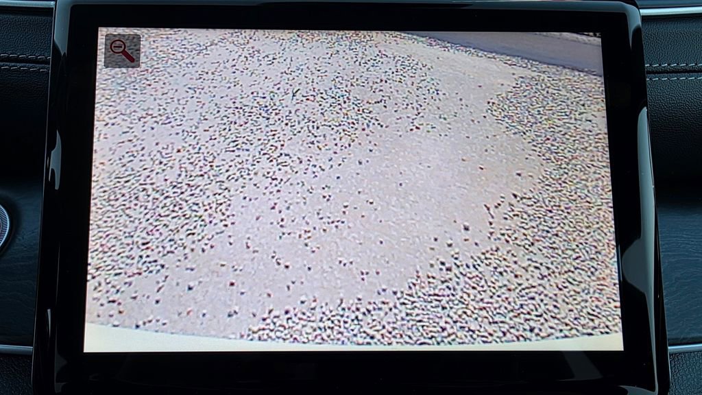 New 2025 Jeep Grand Cherokee Limited w/ Black Appearance Package image 36