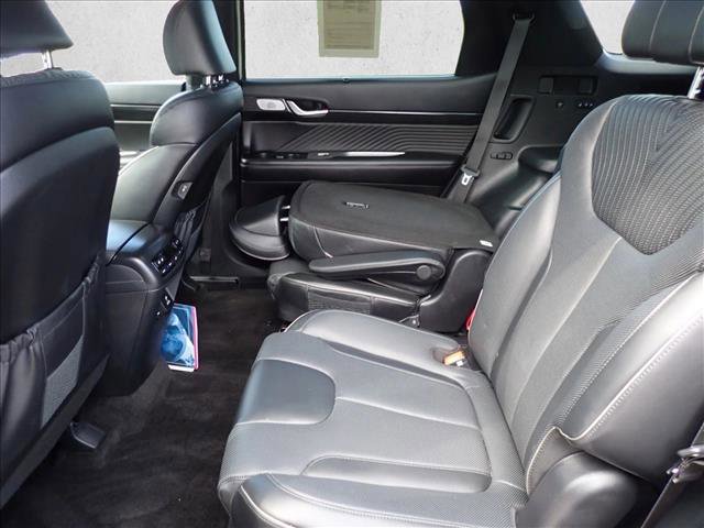 Used 2025 Hyundai Palisade Calligraphy FWD image 9