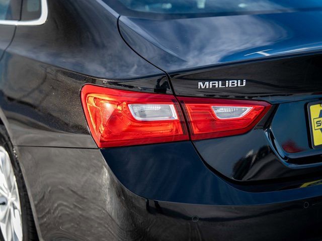 Used 2025 Chevrolet Malibu LT image 9