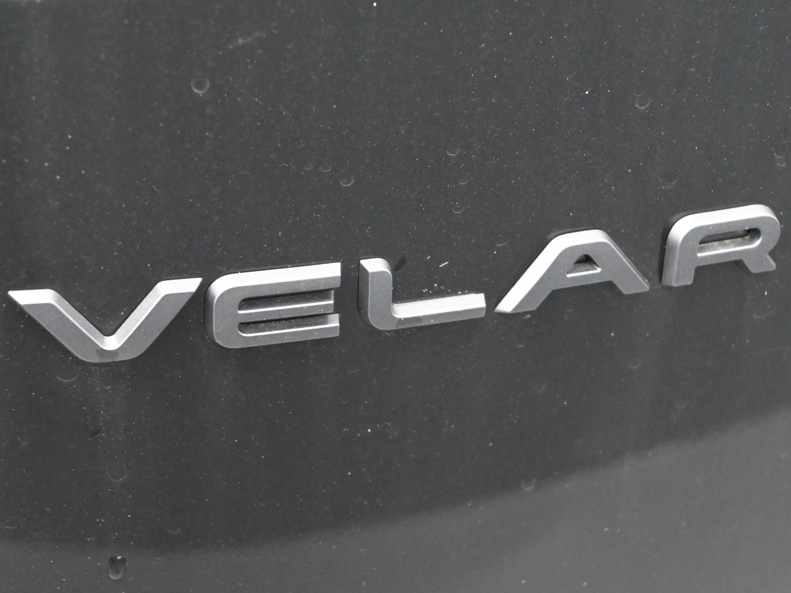 New 2026 Land Rover Range Rover Velar Dynamic SE image 8