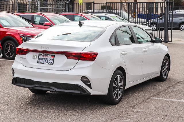 Used 2023 Kia Forte LXS FWD image 9