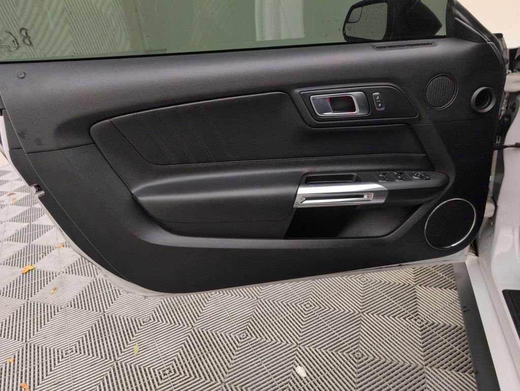 Used 2020 Ford Mustang GT Premium image 24