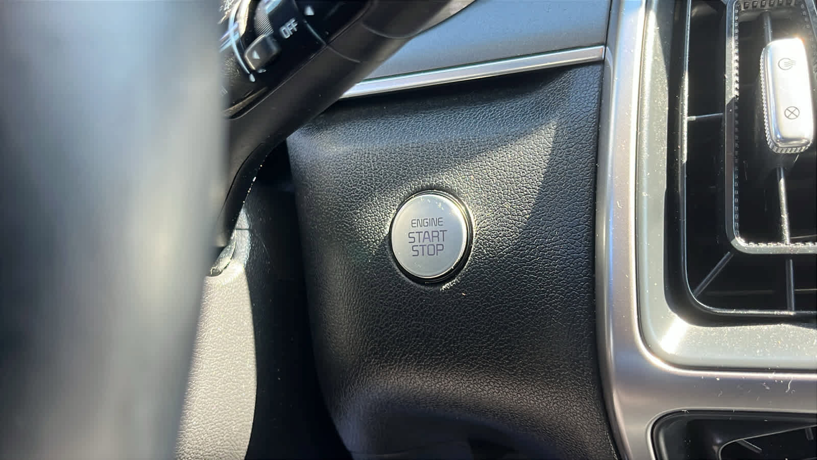 Used 2021 Kia Sorento S AWD/4WD image 23
