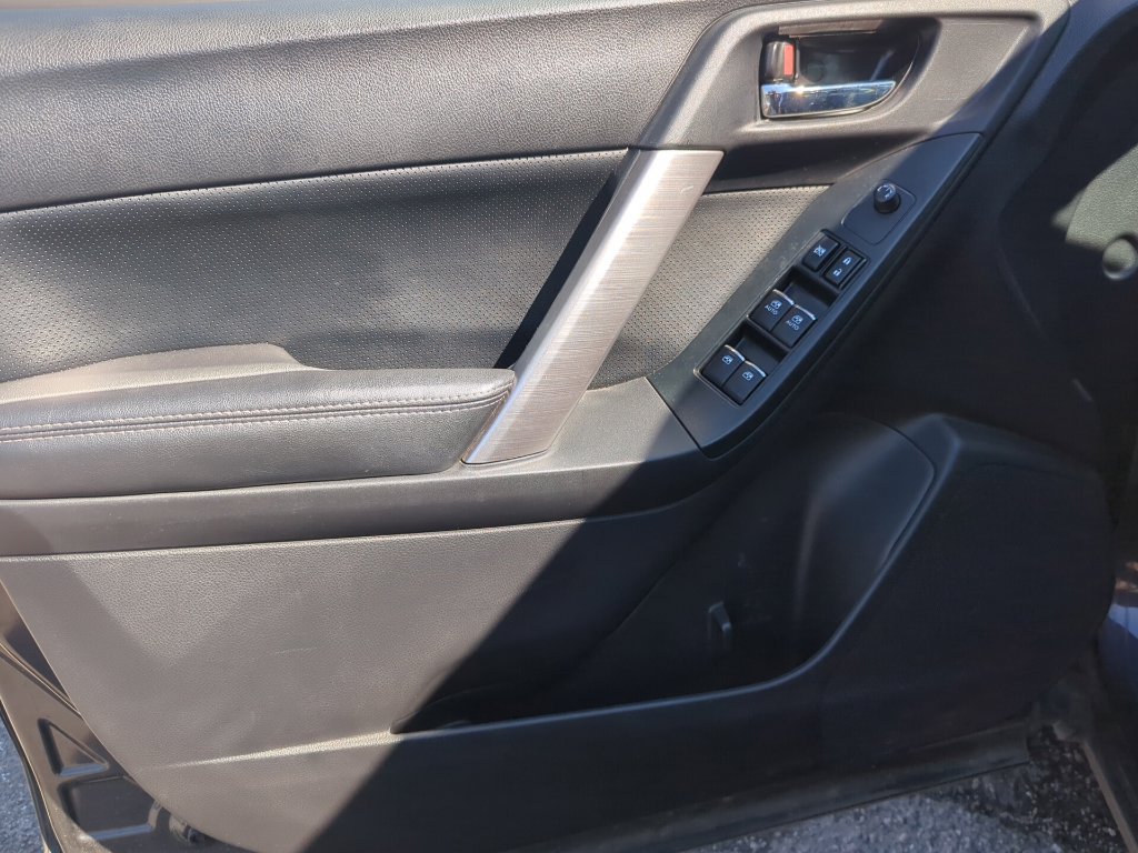 Used 2018 Subaru Forester 2.0XT Premium AWD/4WD image 10